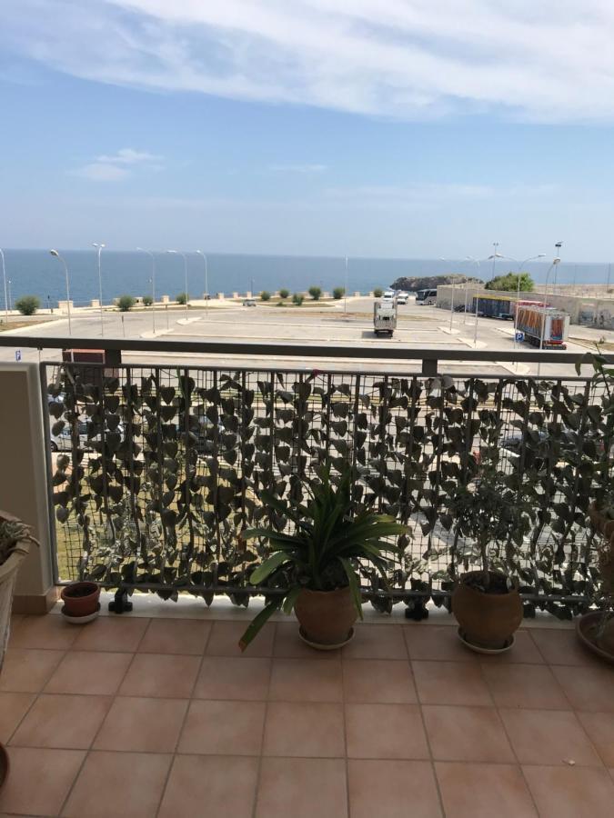 Lo Scoglio Bed & Breakfast Polignano a Mare Exterior photo